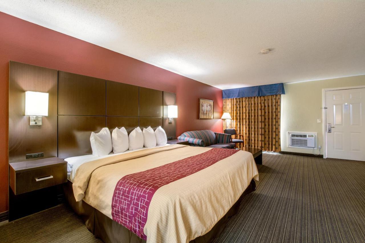 Red Roof Inn Vincennes Ngoại thất bức ảnh
